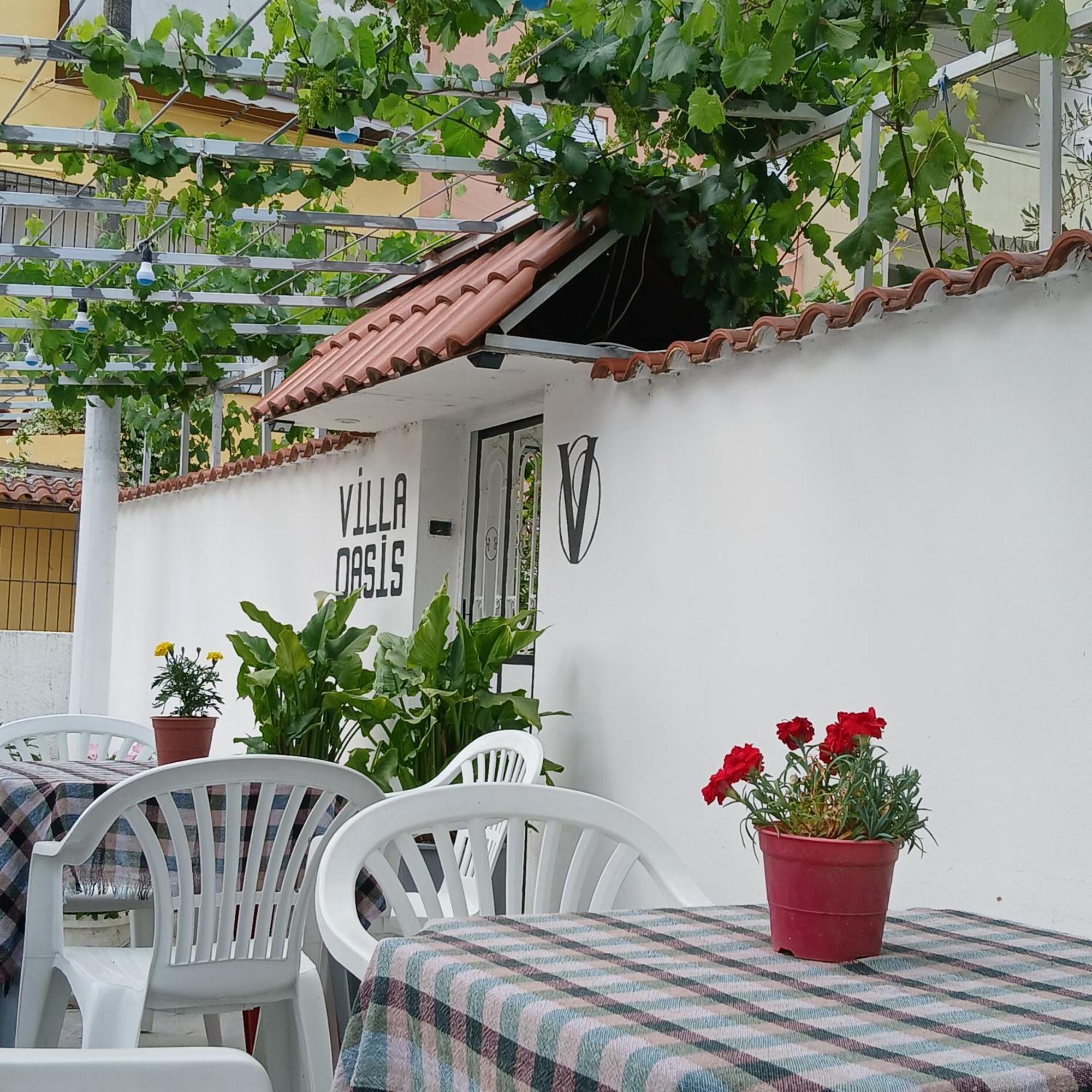 Villa Oasis Berat Exterior photo